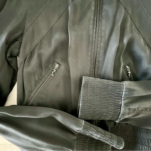 M By Madonna For H&M Zip Up Satin Jacket Size 8 - Picture 4 of 8